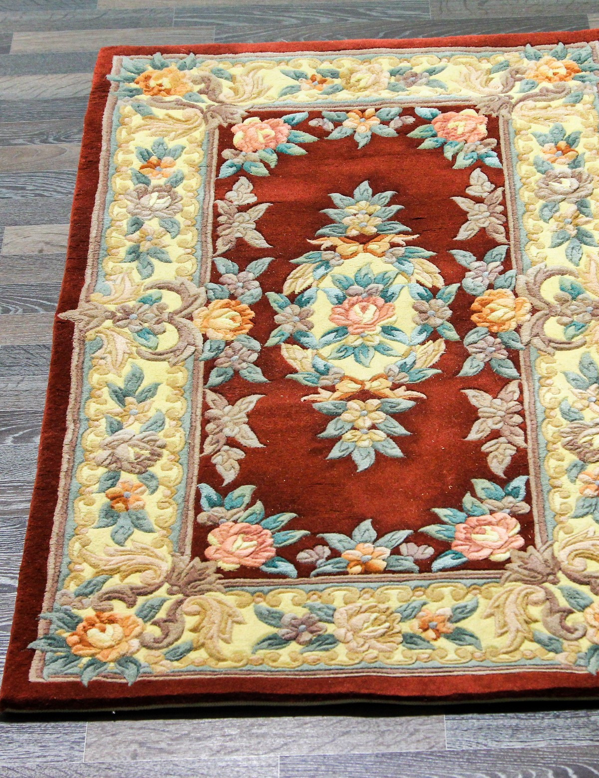 90 LINE WOOLEN HANDK-KNOTTED - 6116 - RED