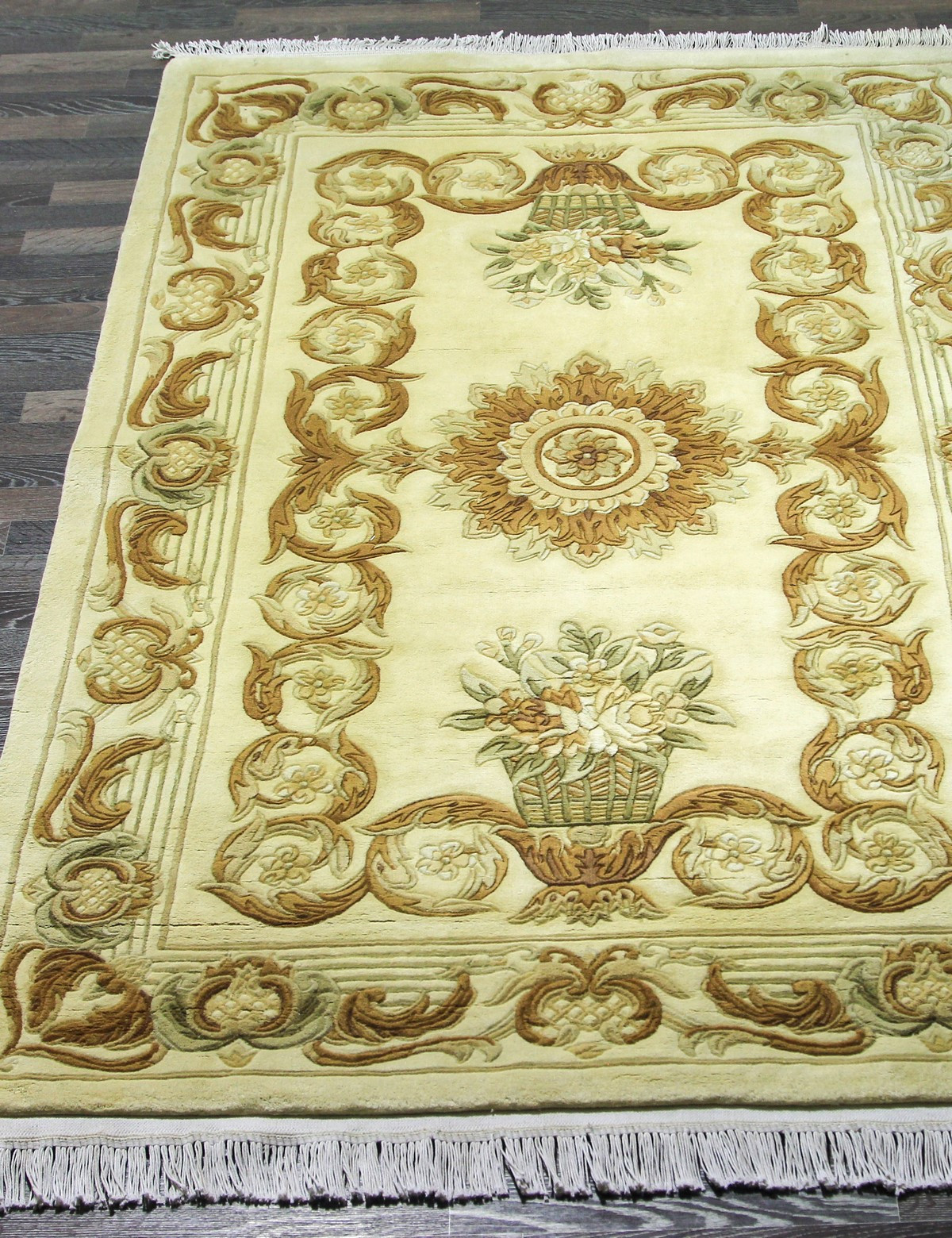 90 LINE WOOLEN HANDK-KNOTTED - SHD-27 - CREAM