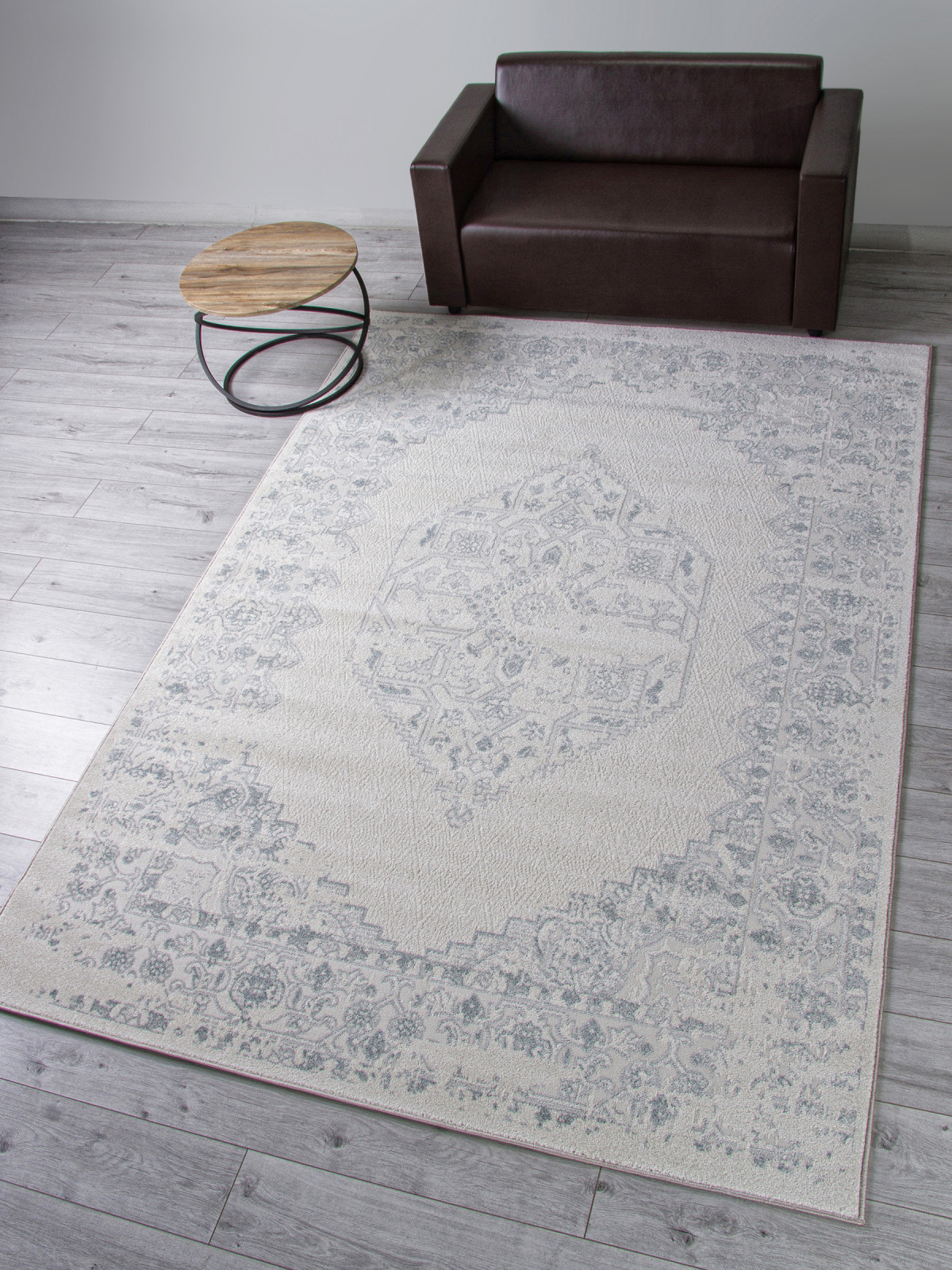 DONA - F562 - CREAM-BLUE