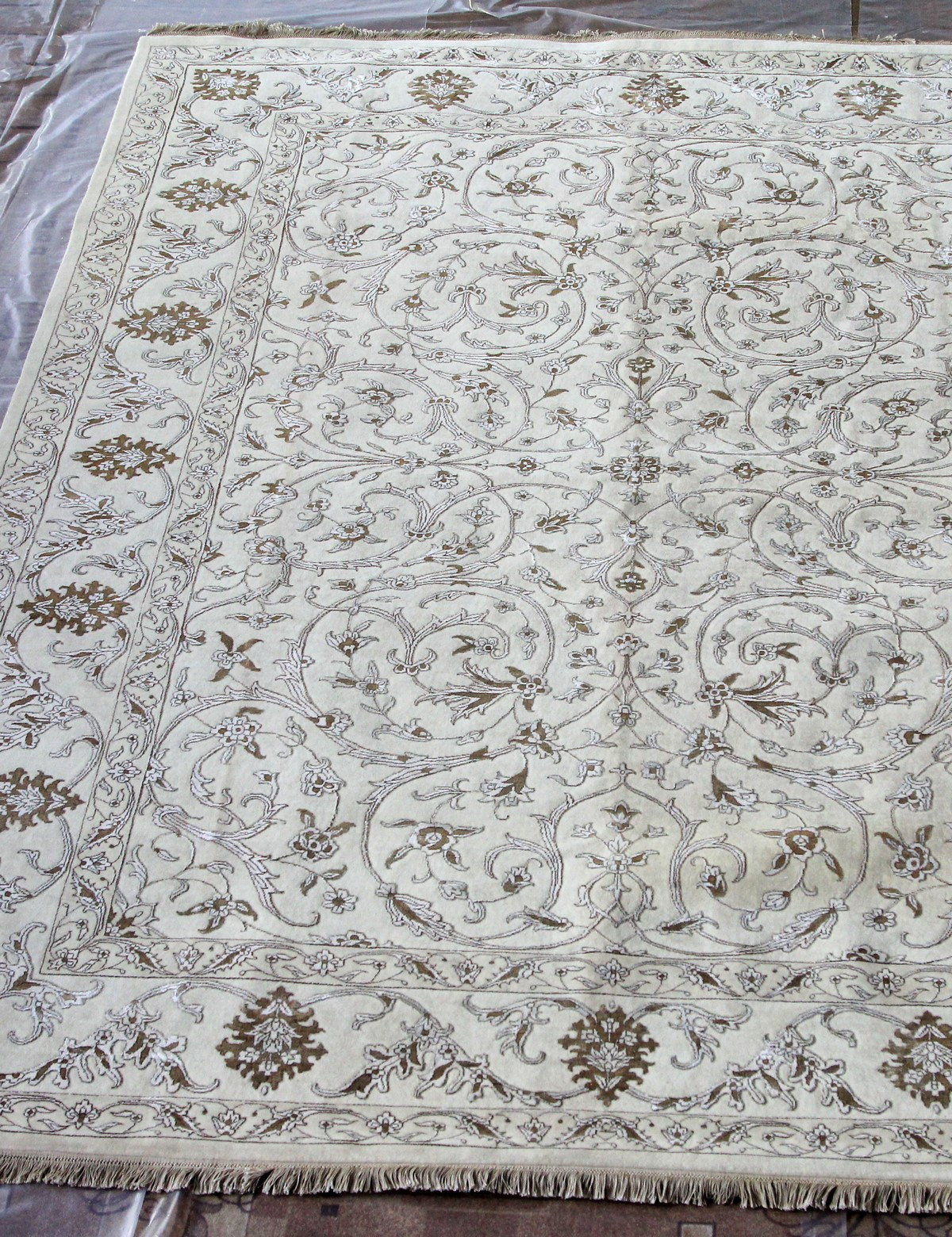 Индия шерсть шелк 14x14 - 790A - IVORY / IVORY