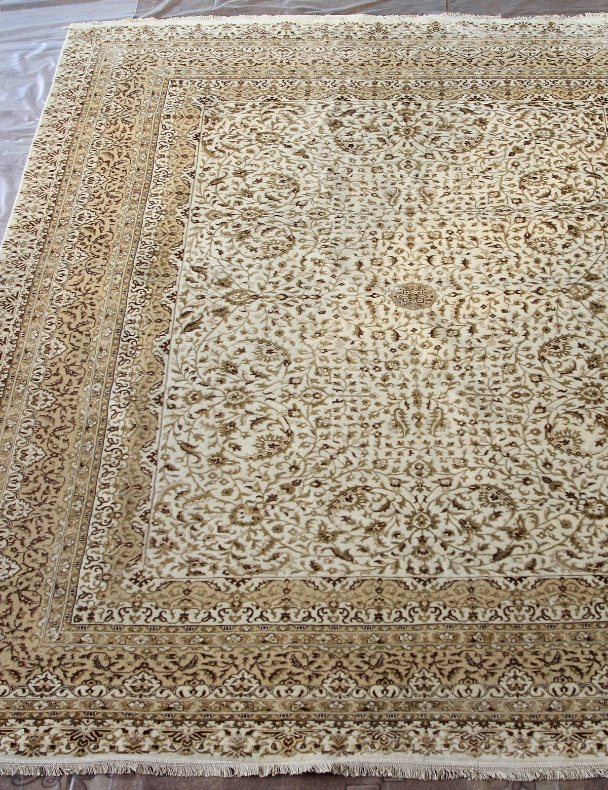 Индия шерсть шелк 14x14 - 863 - IVORY/BEIGE