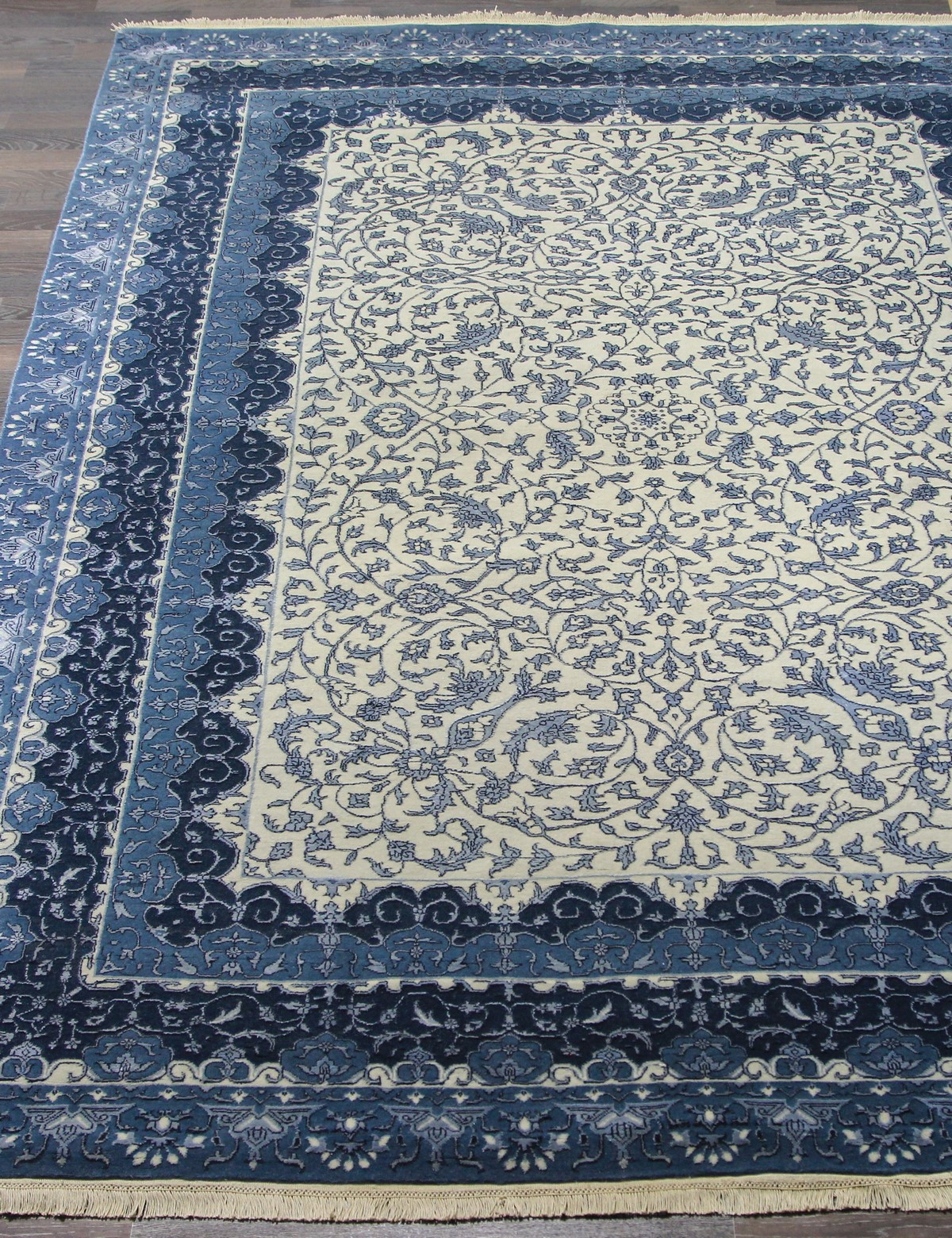 Индия шерсть шелк 14x14 - 863 - IVORY/D.BLUE