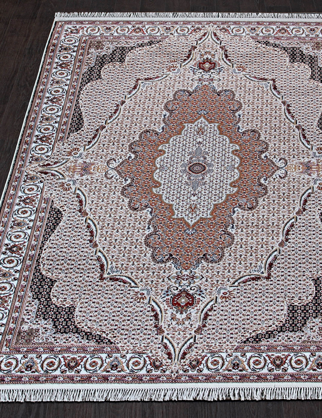 ISFAHAN - D513 - CREAM