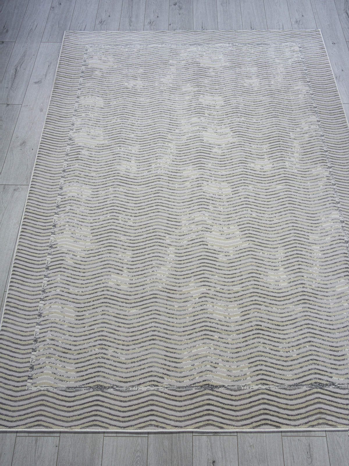 MONBLAN - F551 - CREAM-GRAY