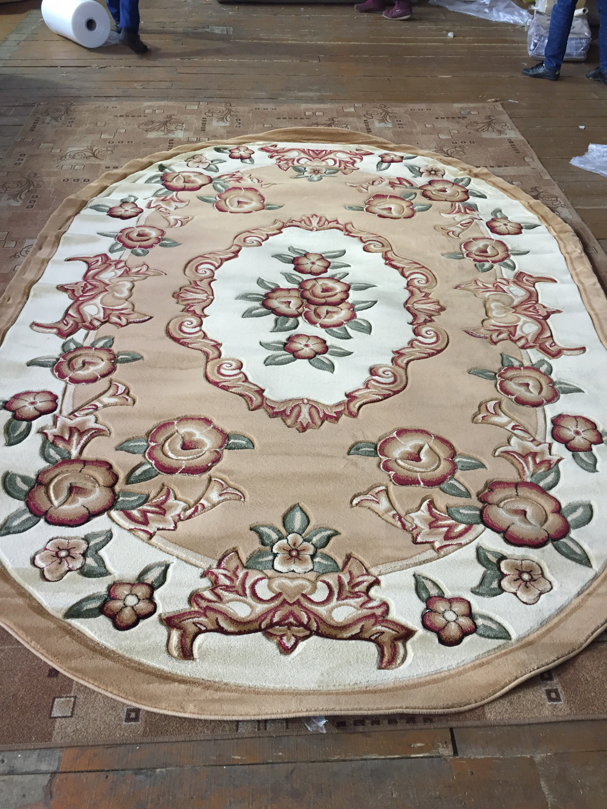 PACIFIC CARVING - 0037 - BEIGE / CREAM