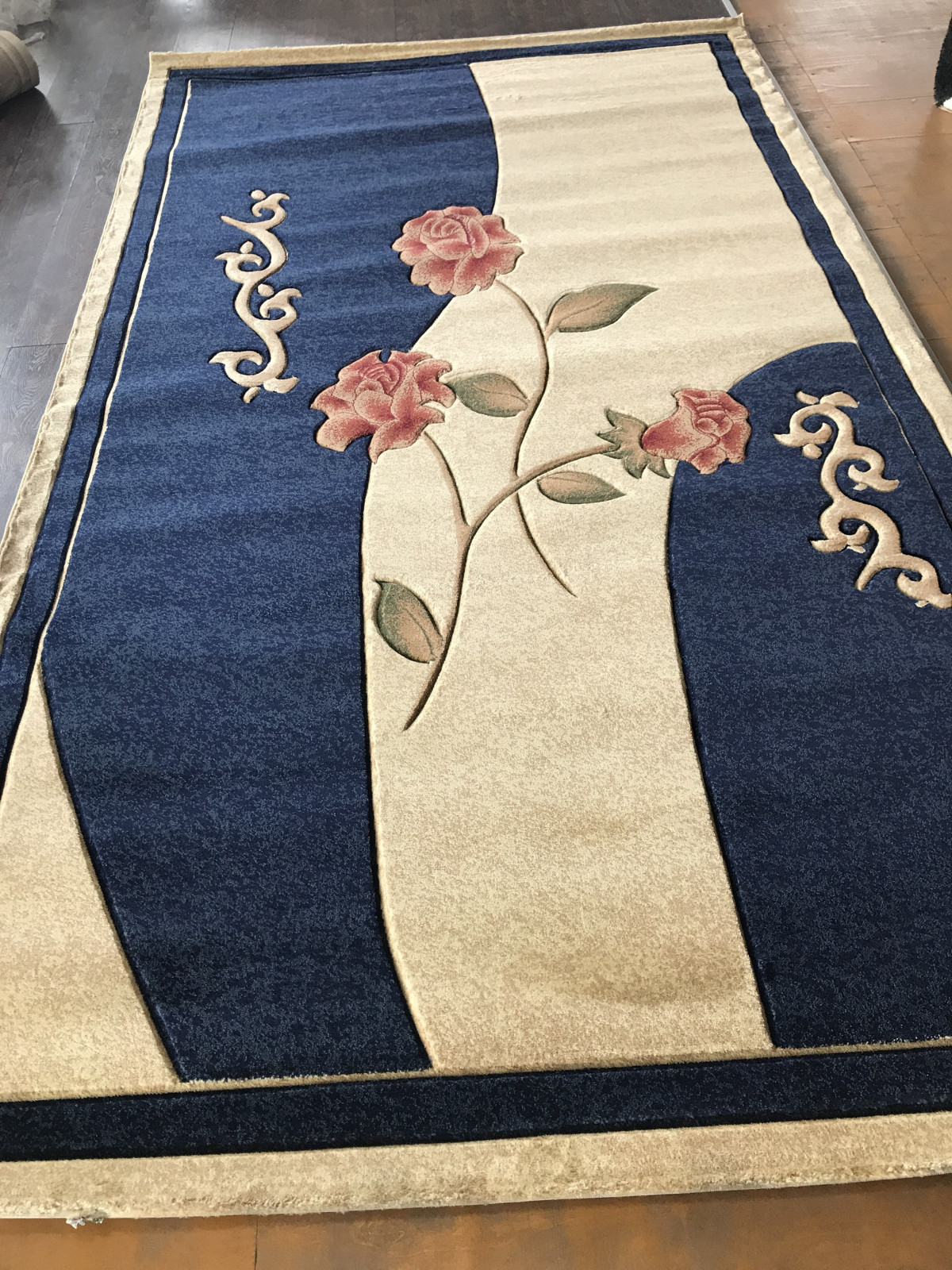 PACIFIC CARVING - 937 - CREAM/NAVY