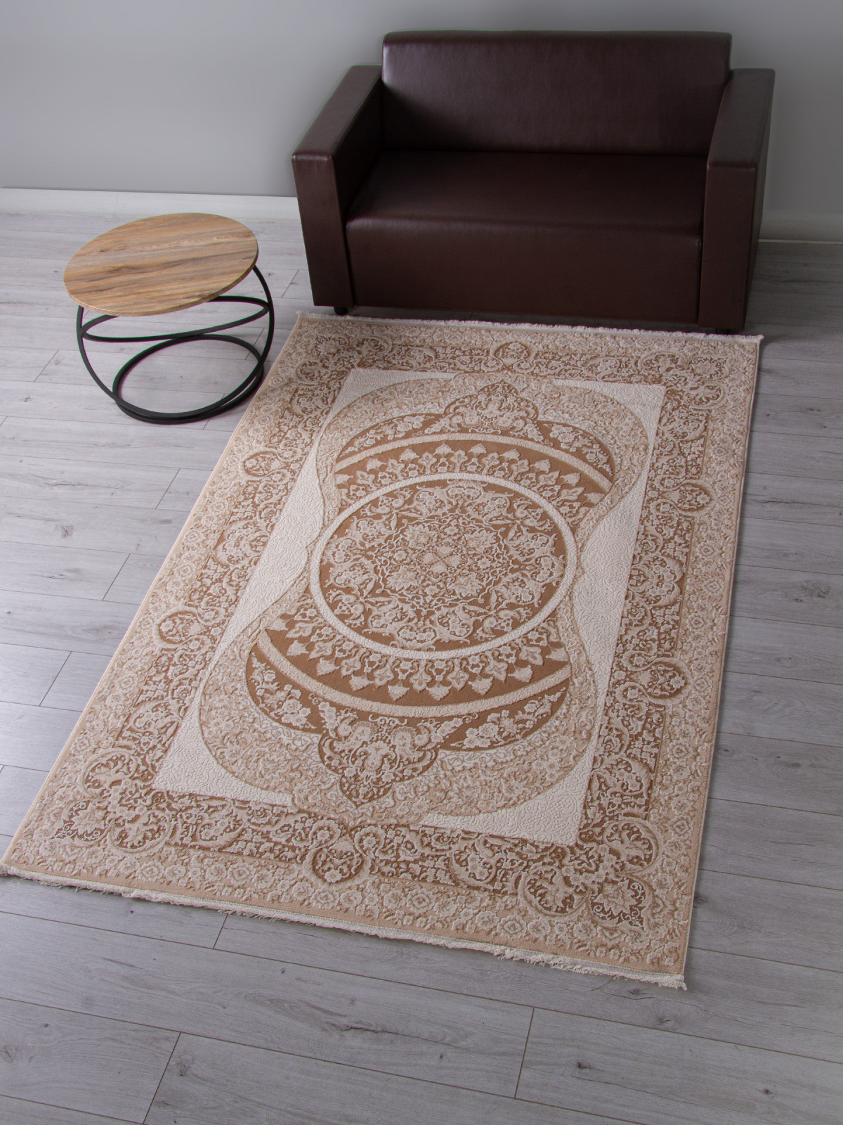 SIESTA - MQ978 - CREAM / WHITE