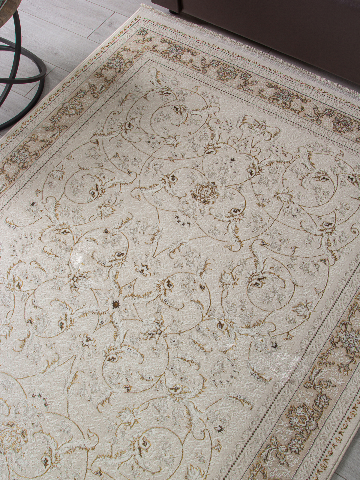 ZARINA - M101B - CREAM / CREAM