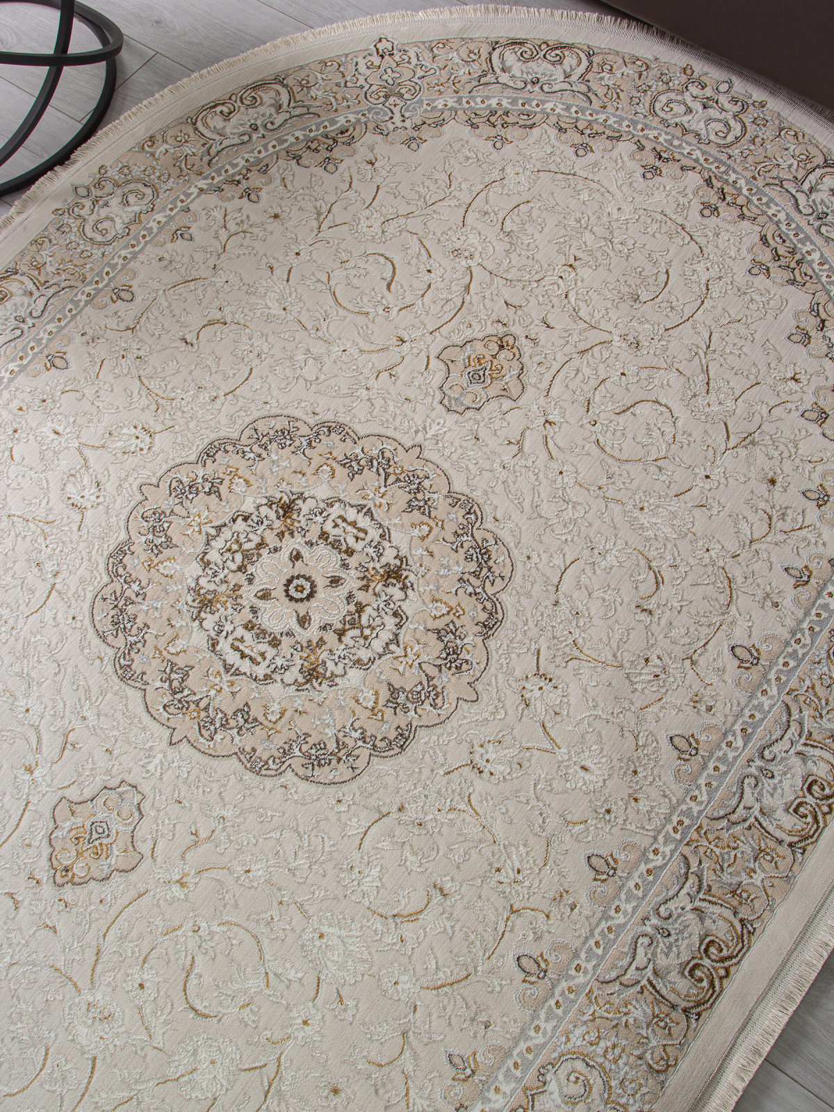 ZARINA - M107A - CREAM / CREAM