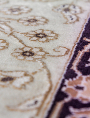 Индия шерсть шелк 14x14 - 802 - D.PURPLE/IVORY