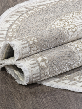 Q012A - BEIGE FDY / CREAM SHRINK